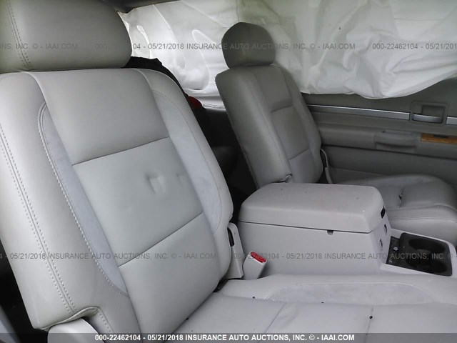 1A8HW58247F556199 - 2007 CHRYSLER ASPEN LIMITED SILVER photo 8