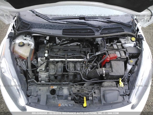 3FADP4TJ1GM120279 - 2016 FORD FIESTA S 白色 照片 10