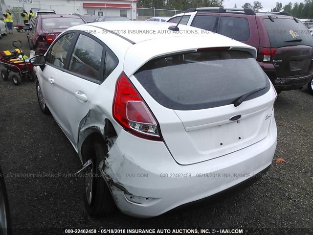 3FADP4TJ1GM120279 - 2016 FORD FIESTA S 白色 照片 3