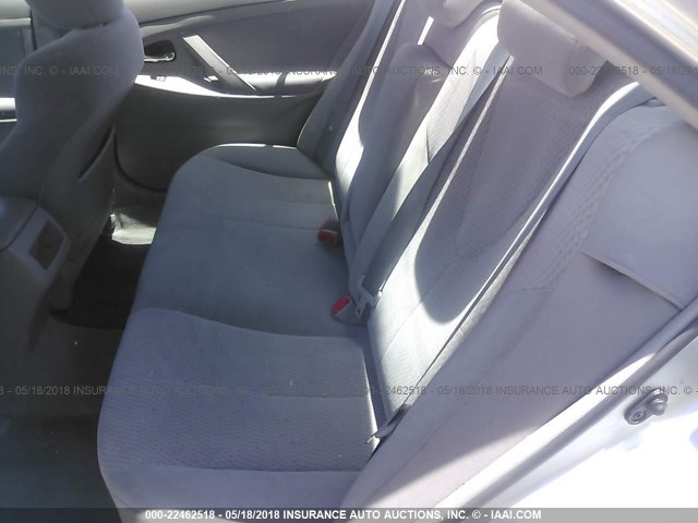 4T4BF3EK5BR193732 - 2011 TOYOTA CAMRY SE/LE/XLE SILVER photo 8