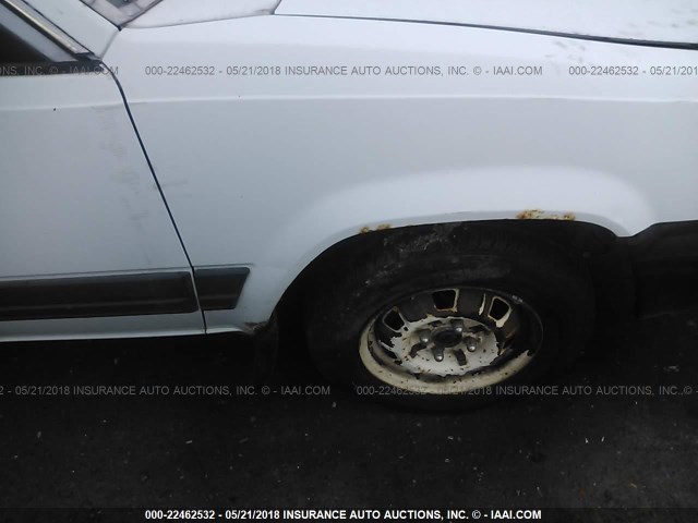 JT2AL35W8D0014902 - 1983 TOYOTA TERCEL SR5 WHITE photo 6