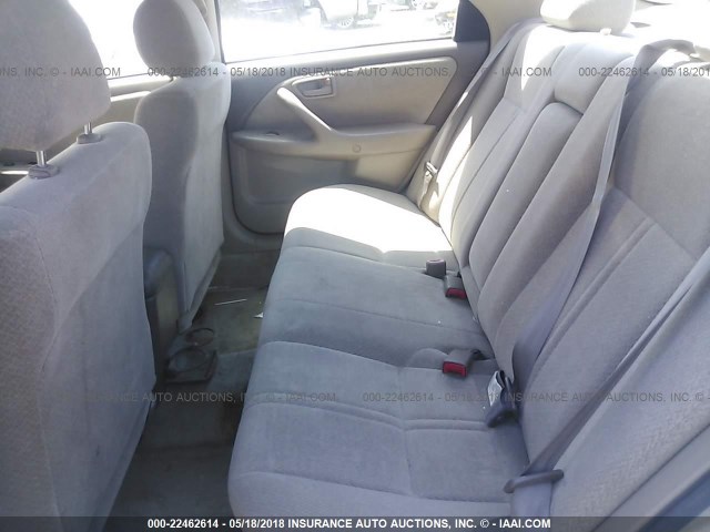 JT2BG22K010574624 - 2001 TOYOTA CAMRY CE/LE/XLE GOLD photo 8