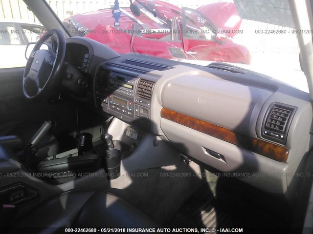 SALTY1246XA229355 - 1999 LAND ROVER DISCOVERY II  თეთრი ფოტო 5