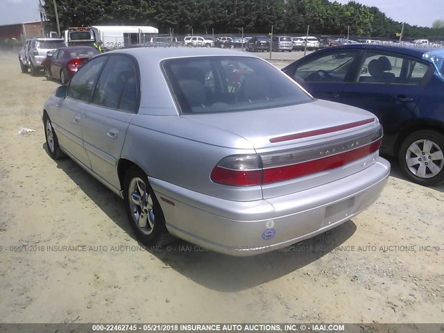 W06VR52R9WR056738 - 1998 CADILLAC CATERA SILVER photo 3