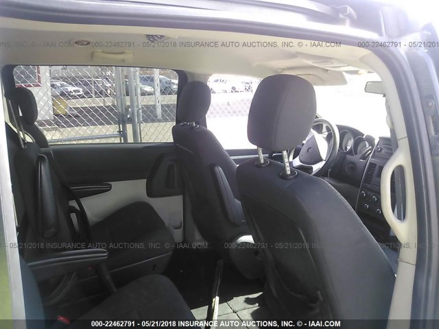 2D4RN4DE2AR233037 - 2010 DODGE GRAND CARAVAN SE GRAY photo 8