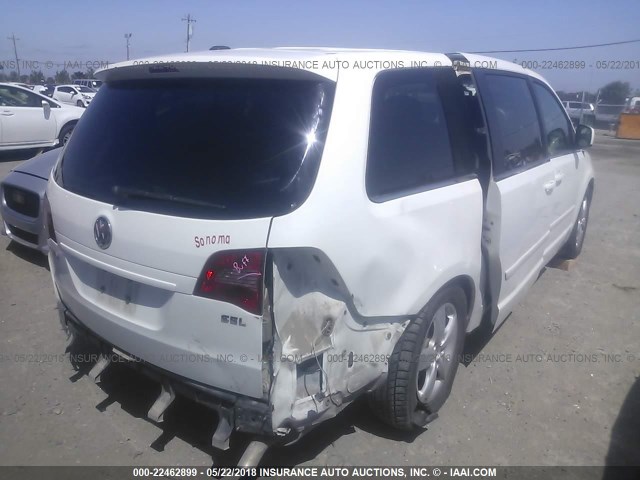 2V4RW5DX9AR294845 - 2010 VOLKSWAGEN ROUTAN SEL WHITE photo 4