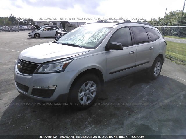 1GNKRFKD1FJ292172 - 2015 CHEVROLET TRAVERSE LS SILVER photo 2