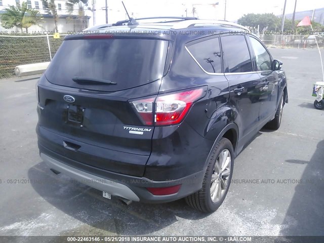 1FMCU0J94JUA24712 - 2018 FORD ESCAPE TITANIUM Siyah fotoğraf 4