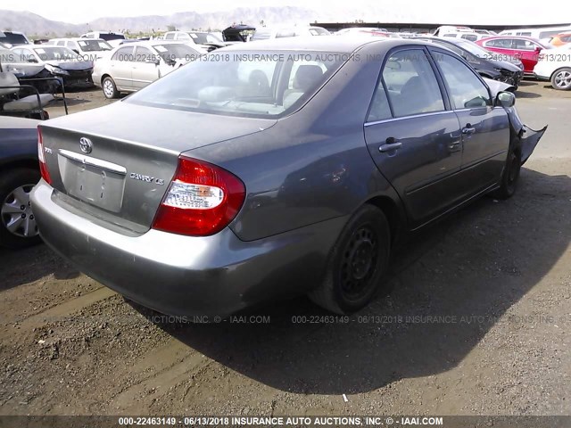 4T1BE32K03U748976 - 2003 TOYOTA CAMRY LE/XLE/SE ნაცრისფერი ფოტო 4
