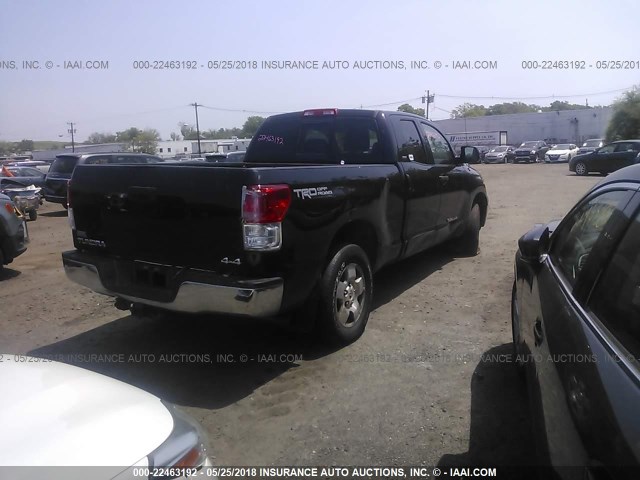 5TFUM5F14BX018725 - 2011 TOYOTA TUNDRA DOUBLE CAB SR5 BLACK photo 4