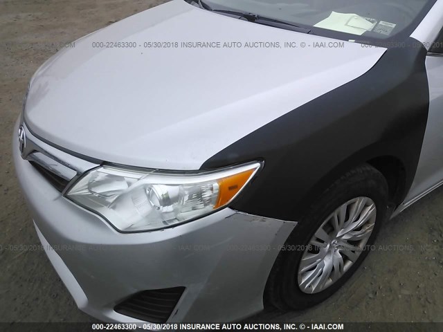 4T4BF1FK3ER360127 - 2014 TOYOTA CAMRY L/SE/LE/XLE SILVER photo 6