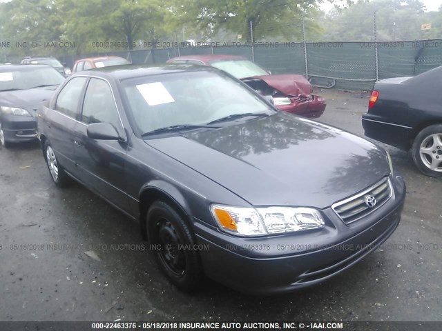 4T1BG22KX1U853574 - 2001 TOYOTA CAMRY CE/LE/XLE ნაცრისფერი ფოტო 1