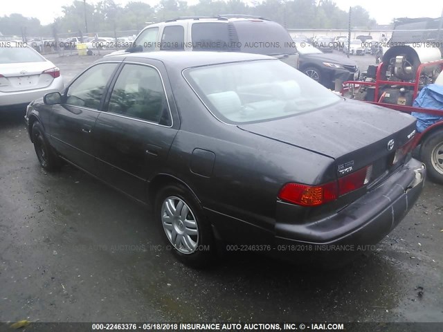 4T1BG22KX1U853574 - 2001 TOYOTA CAMRY CE/LE/XLE ნაცრისფერი ფოტო 3