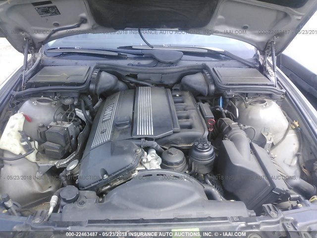 WBADT43412GZ99797 - 2002 BMW 525 I AUTOMATIC 银色 照片 10