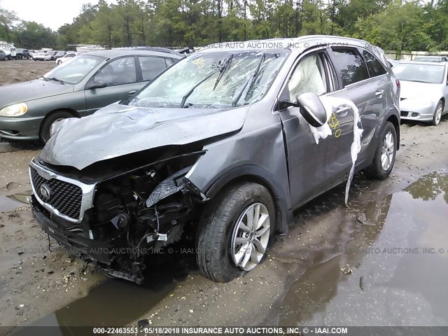 5XYPG4A36GG114244 - 2016 KIA SORENTO LX/L GRAY photo 2