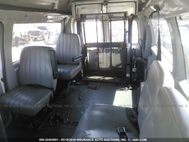 1FTNE24LX4HA95648 - 2004 FORD ECONOLINE E250 VAN WHITE photo 8