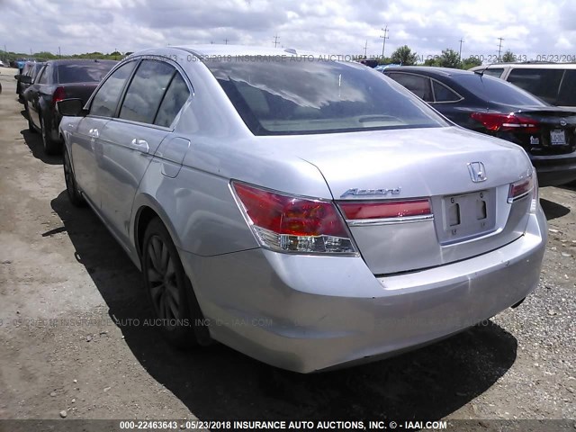 1HGCP2F82BA069028 - 2011 HONDA ACCORD EXL SILVER photo 3