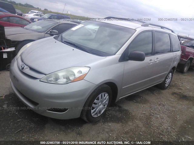 5TDZK23C98S146201 - 2008 TOYOTA SIENNA CE/LE SILVER photo 2