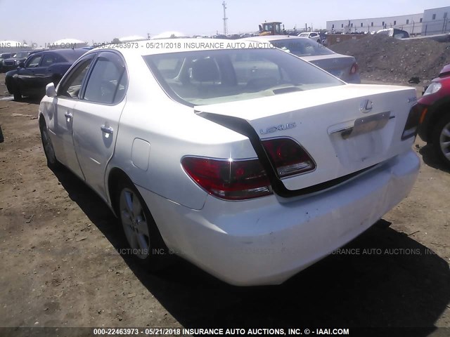 JTHBA30G455130487 - 2005 LEXUS ES 330 WHITE photo 3