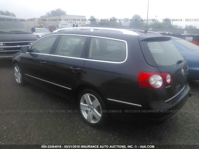 WVWXK73C39E047160 - 2009 VOLKSWAGEN PASSAT WAGON TURBO BLACK photo 3