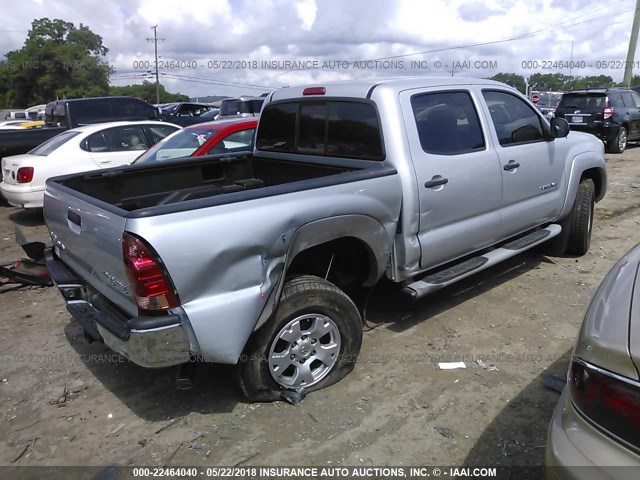 5TEJU62N77Z444913 - 2007 TOYOTA TACOMA DOUBLE CAB PRERUNNER SILVER photo 4
