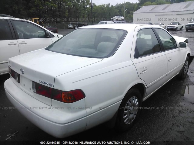 4T1BG22K3YU751981 - 2000 TOYOTA CAMRY CE/LE/XLE 白色 照片 4