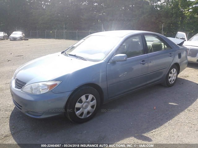 4T1BE32K72U522237 - 2002 TOYOTA CAMRY LE/XLE/SE ლურჯი ფოტო 2