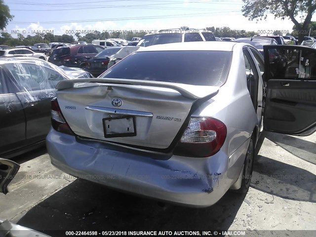 4T1BE30K62U587101 - 2002 TOYOTA CAMRY LE/XLE/SE ვერცხლისფერი ფოტო 6