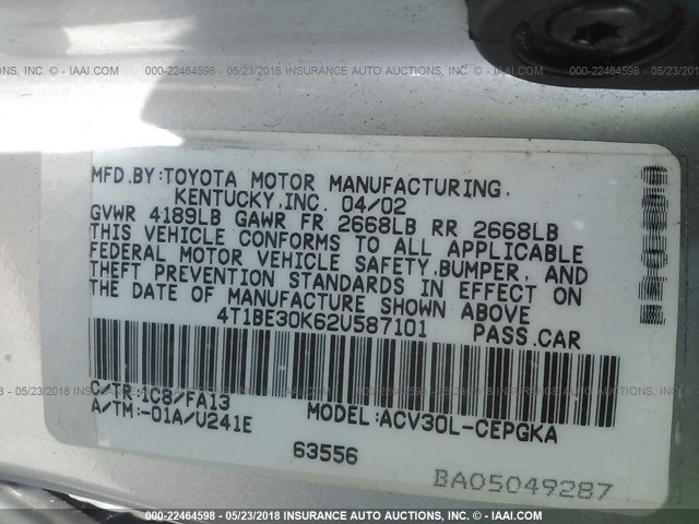 4T1BE30K62U587101 - 2002 TOYOTA CAMRY LE/XLE/SE ვერცხლისფერი ფოტო 9