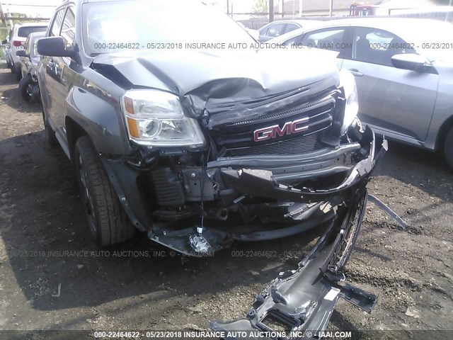 2GKFLTEK1H6199001 - 2017 GMC TERRAIN SLE GRAY photo 6