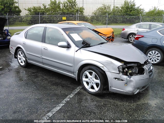 JN1DA31D02T203945 - 2002 NISSAN MAXIMA GLE/GXE/SE SILVER photo 1