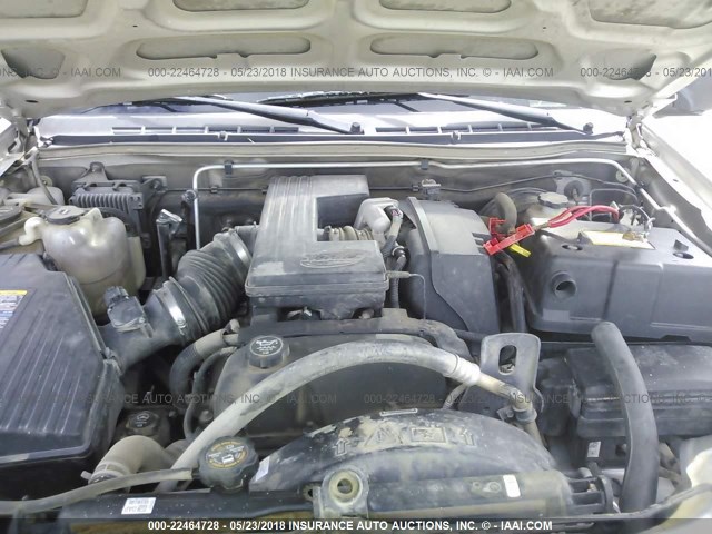 1GCDS136458243143 - 2005 CHEVROLET COLORADO TAN photo 10