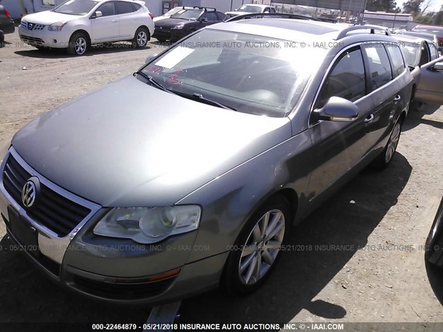 WVWTK73C57E001065 - 2007 VOLKSWAGEN PASSAT 2.0T WAGON LUXURY GRAY photo 2