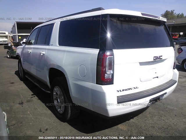 1GKS2FKC7HR273459 - 2017 GMC YUKON XL K1500 SLE WHITE photo 3