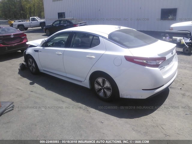 KNAGM4AD2D5042011 - 2013 KIA OPTIMA HYBRID WHITE photo 3