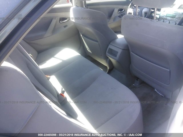 4T4BF3EK1AR002340 - 2010 TOYOTA CAMRY SE/LE/XLE GRAY photo 8