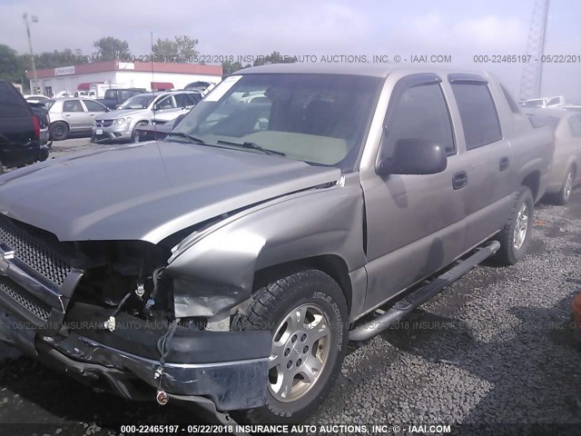 3GNEC13T33G241471 - 2003 CHEVROLET AVALANCHE C1500 GRAY photo 2