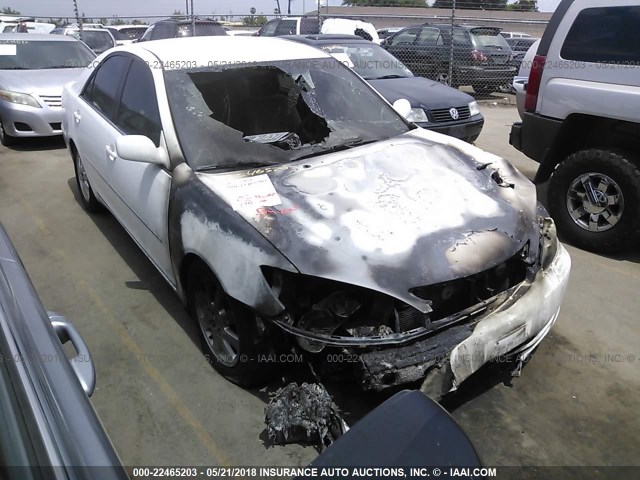 JTDBE30KX20103927 - 2002 TOYOTA CAMRY LE/XLE/SE Ağ foto 1