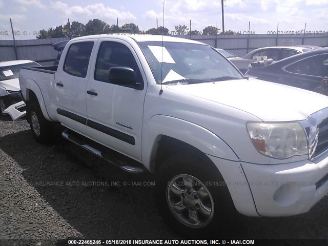 5TEMU52N25Z124970 - 2005 TOYOTA TACOMA DOUBLE CAB LONG BED WHITE photo 1