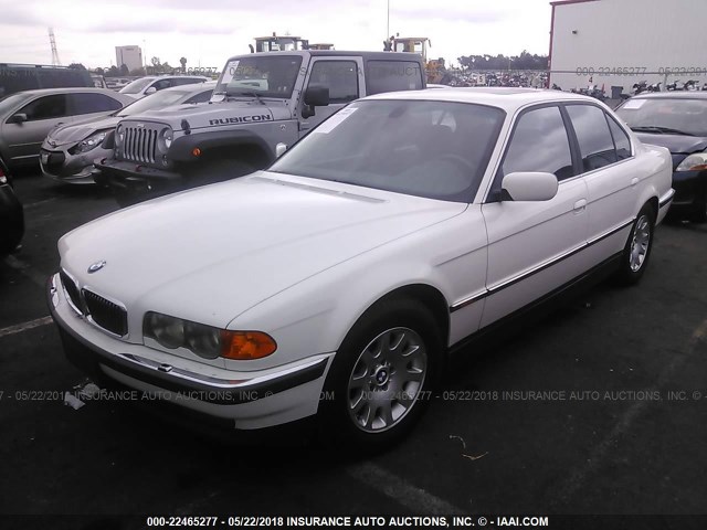 WBAGG8342YDN75757 - 2000 BMW 740 I AUTOMATIC WHITE photo 2