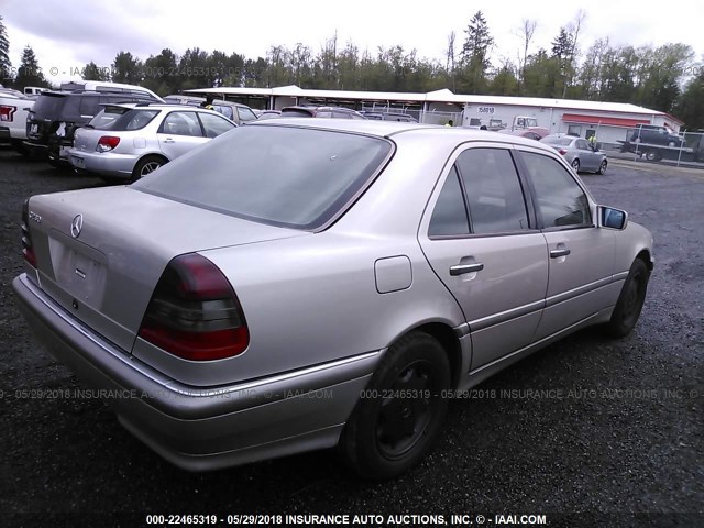 WDBHA29G0WA543880 - 1998 MERCEDES-BENZ C 280 GOLD photo 4