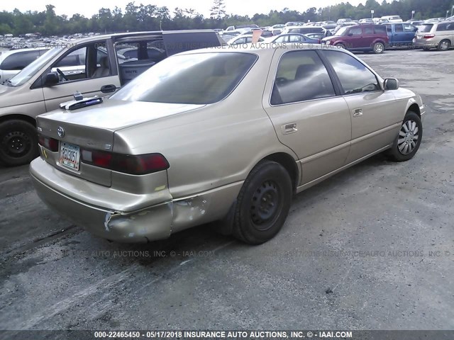 4T1BG22K3VU820941 - 1997 TOYOTA CAMRY CE/LE/XLE 金色 照片 4