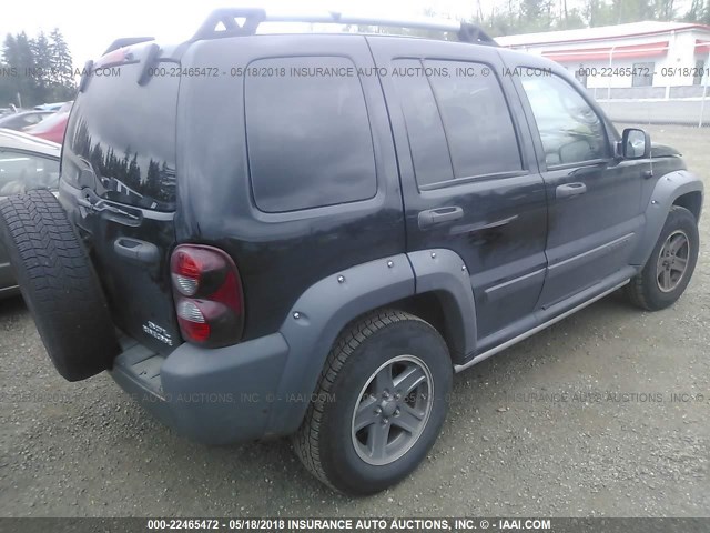 1J4GL38K95W682579 - 2005 JEEP LIBERTY RENEGADE BLACK photo 4