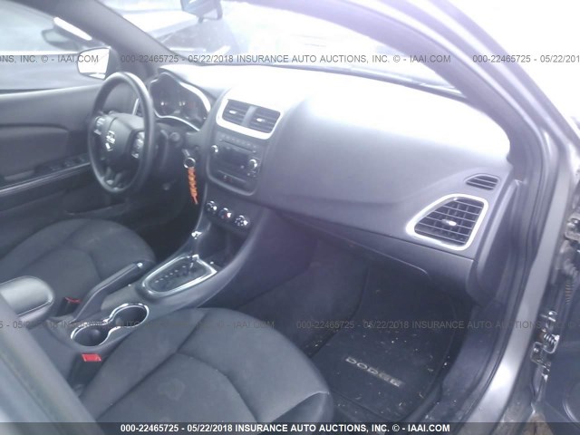 1B3BD4FB0BN606242 - 2011 DODGE AVENGER EXPRESS 灰色 照片 5