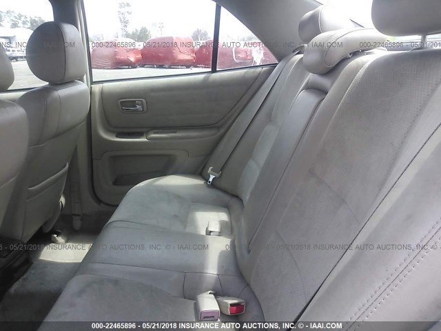 JTHBD182610003106 - 2001 LEXUS IS 300 WHITE photo 8