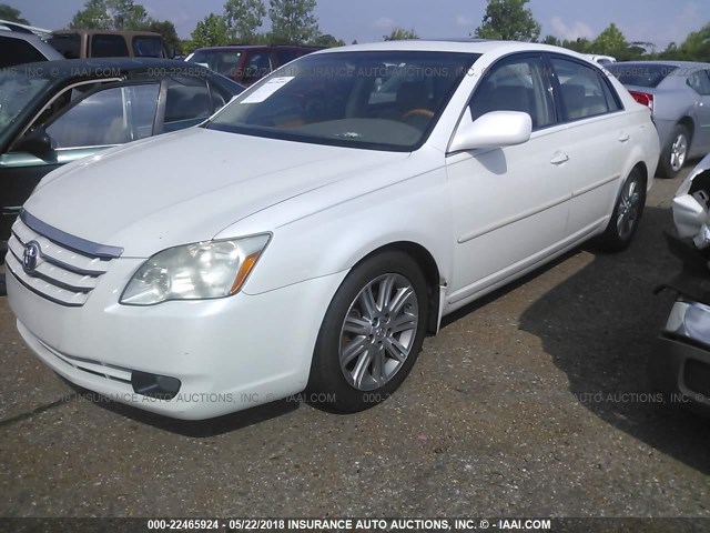 4T1BK36B57U248935 - 2007 TOYOTA AVALON XL/XLS/TOURING/LIMITED WHITE photo 2