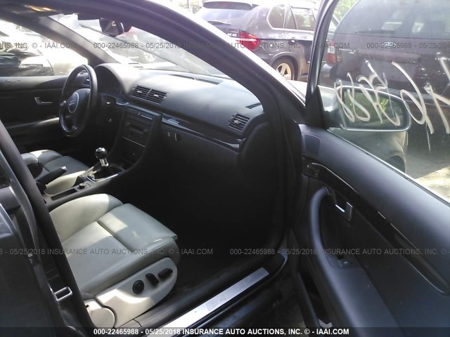 WAUPL68E04A168002 - 2004 AUDI S4 GRAY photo 5