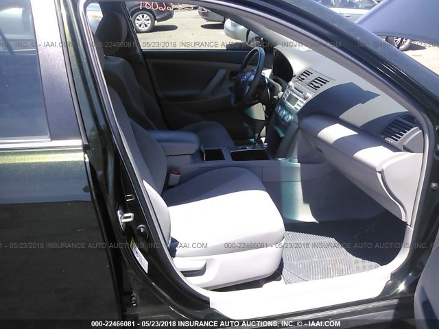 4T4BF3EK1AR003858 - 2010 TOYOTA CAMRY SE/LE/XLE მწვანე ფოტო 5