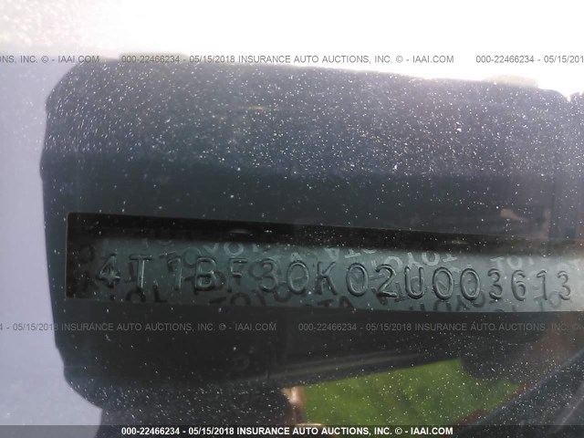 4T1BF30K02U003613 - 2002 TOYOTA CAMRY LE/XLE/SE ბეჟი ფოტო 9