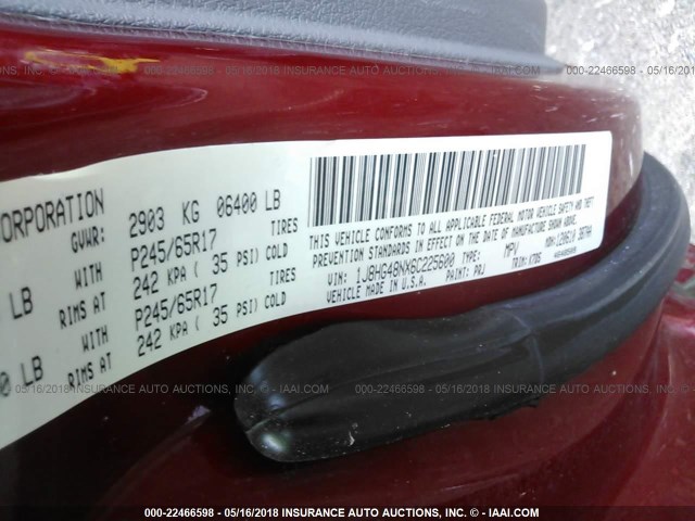 1J8HG48NX6C225600 - 2006 JEEP COMMANDER RED photo 9